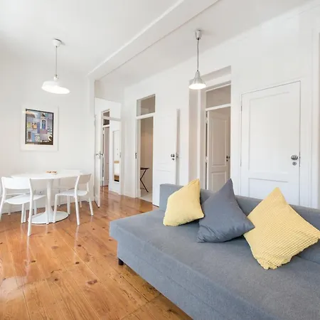 Cozy Apartment With Castel View * Lisbon