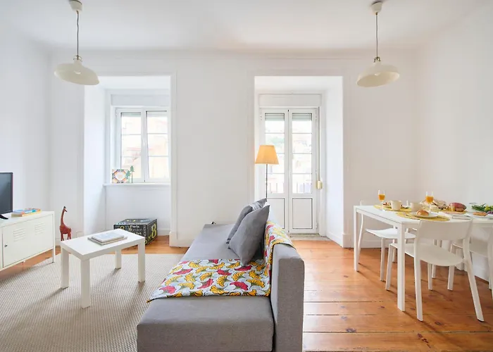 Appartement Cozy With Castel View *